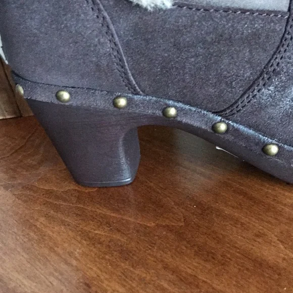 EMU booties - Picture 7 of 7